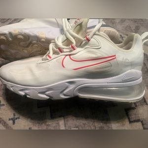 Nike Air Max 270
Summit White Siren Red (Women's)